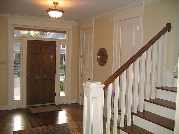 2nd image of 354 N Willett St