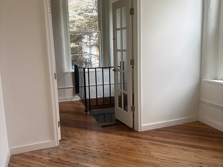 37 Union St #102 — Photo 18