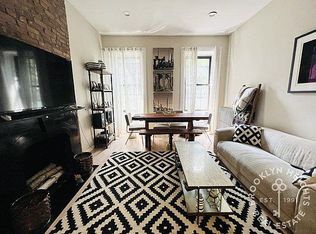 212 Clinton St #1B, Brooklyn, NY 11201