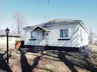 1806 Whittier St, Burlington, IA 52601
