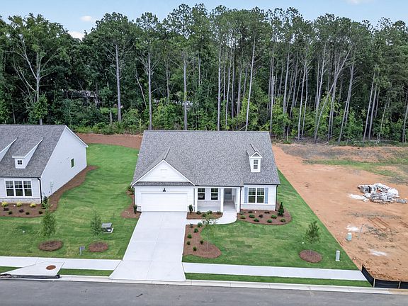 4th image of 2022 Oconee Bluff Dr