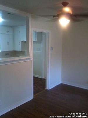 5th image of 242 N GOLDEN CROWN DR