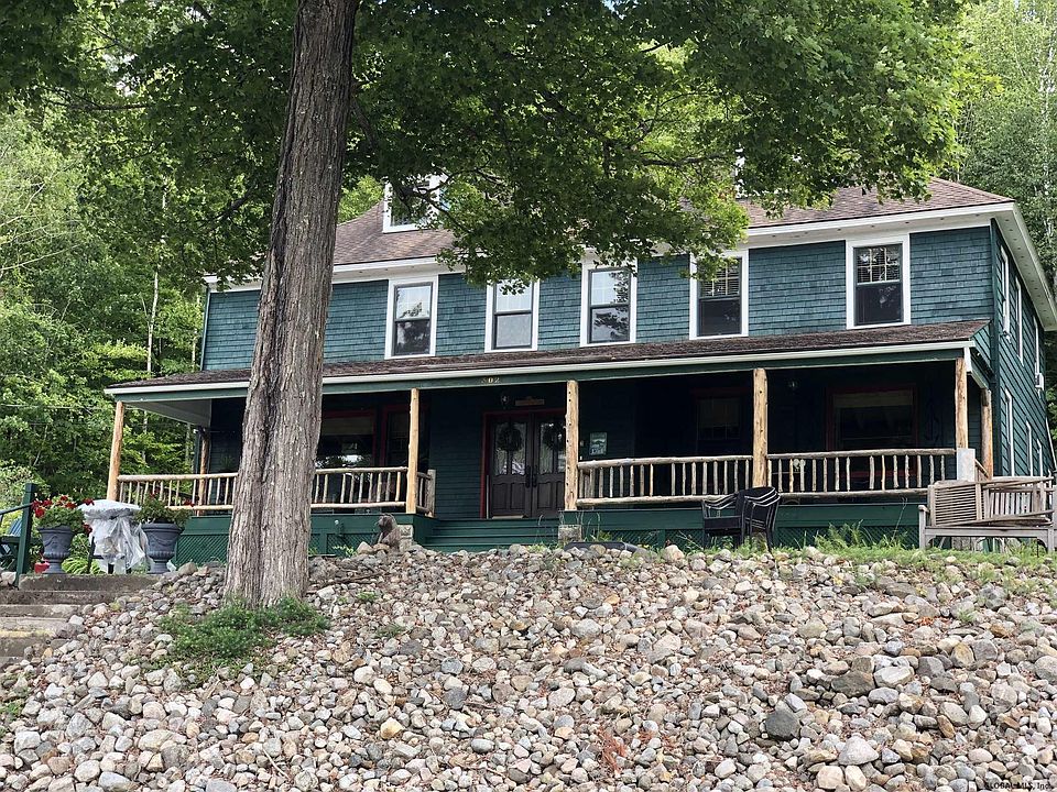 1st image of 302 E Shore Dr