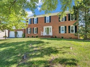 3959 Horsepen Mountain Dr, Vinton, VA 24179