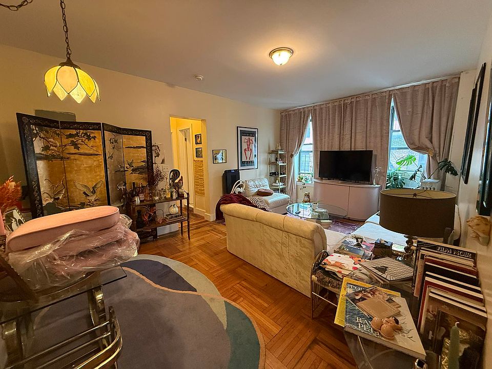 1st image of 250 Clarkson Ave APT 509