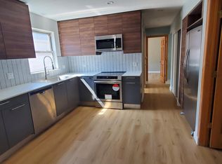 1835 W Berteau Ave #2, Chicago, IL 60613
