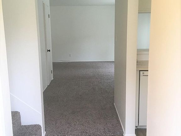 2nd image of 2452 Seahorse Ave