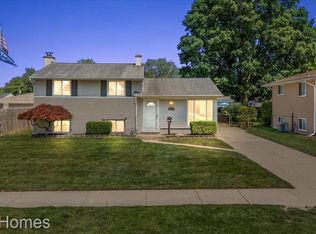 39648 Parklawn Dr, Sterling Heights, MI 48313