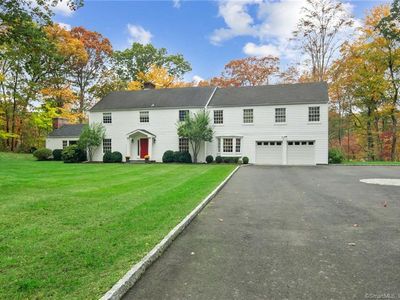 143 Parish Road, New Canaan, CT, 06840