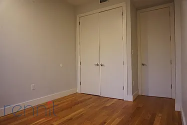 Rented by Rennit Inc.