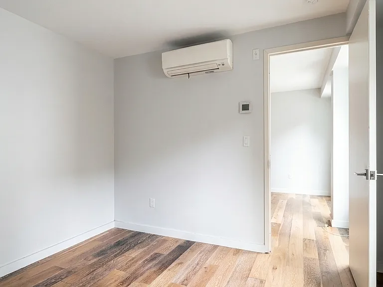 945 Bergen St #220 — Photo 6