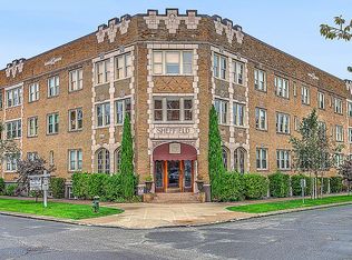 200 17th Ave E APT 303, Seattle, WA 98112