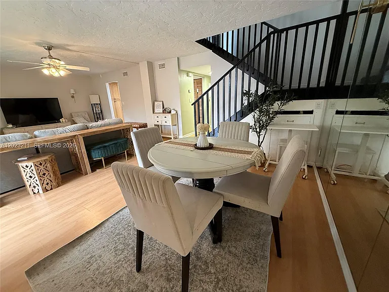 450 Commodore Dr #306 — Photo 15