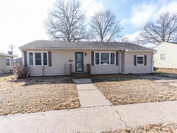 434 E Dake St, Brookfield, MO 64628