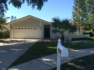1670 Summit Way, Dunedin, FL 34698