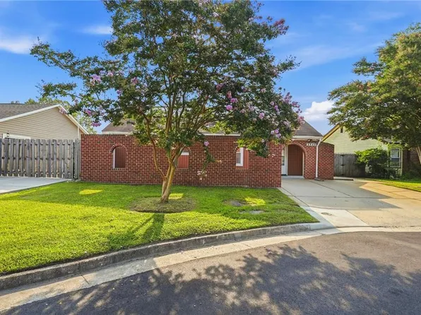 3549 Daffodil Cres, Virginia Beach, VA 23453