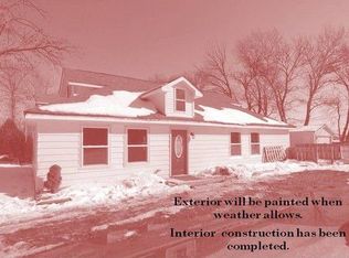 263 E Shorewood Dr, Round Lake Beach, IL