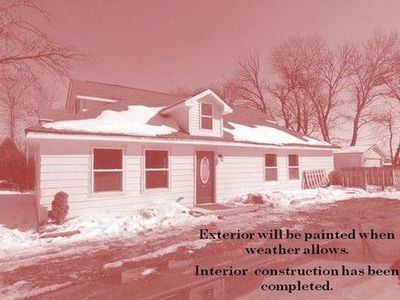 263 E Shorewood Dr, Round Lake Beach, IL, 60073