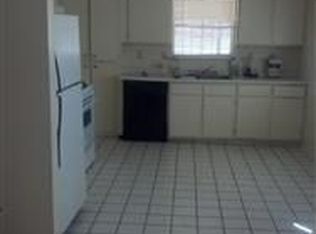 8809 Robby Ave SW, Albuquerque, NM 87121