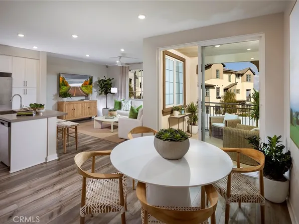 6111 Victoria Way #105, Eastvale, CA 92880