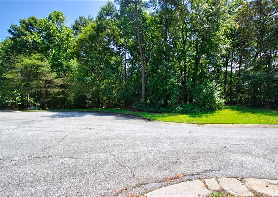 1st image of 1285 Olympic Dr #14