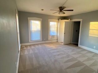 215 N Vine St APT 3, Plainfield, IN 46168