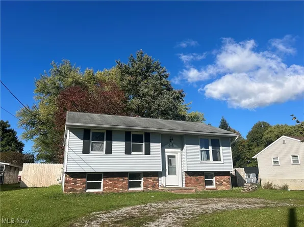 14790 Cedarwood Ct, Middlefield, OH 44062