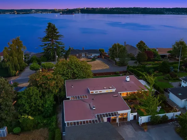 618 Le-Lou-Wa Place NE, Tacoma, WA 98422