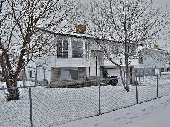 2nd image of 6033 S Park Wood Dr