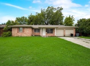 4812 Ira St, Haltom City, TX 76117