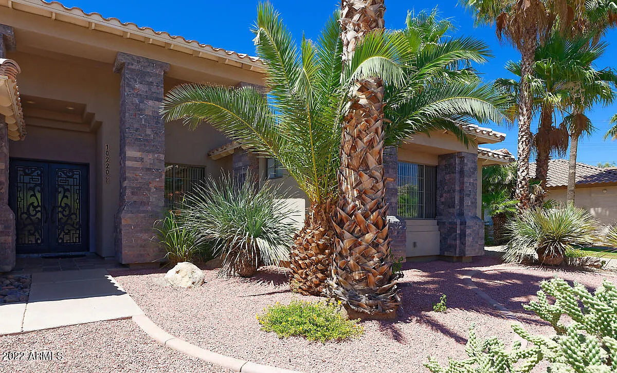3 bed, 2.5 bath, 3133 sqft, $7,000 — Photo 2