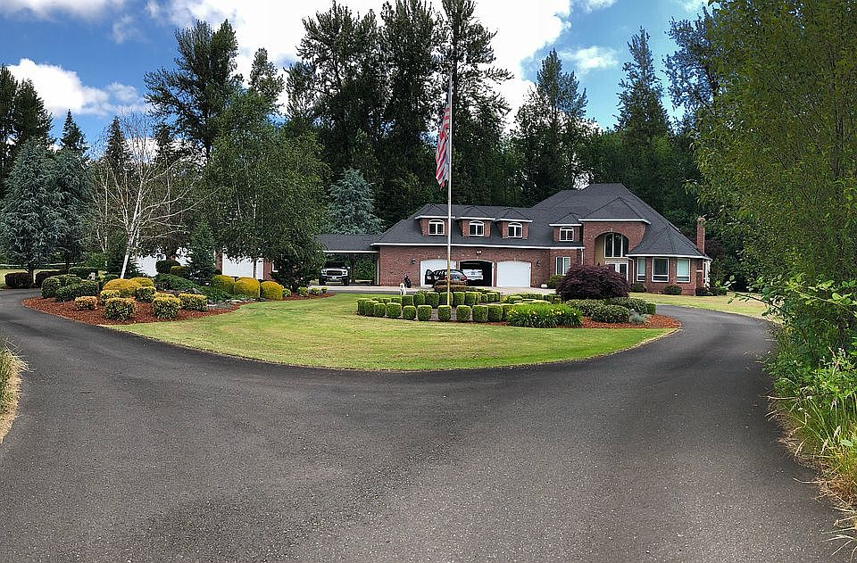 1st image of 13505 NE 152nd Ave