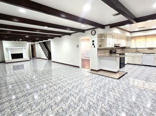 927 Sherwood Forest Blvd, Baton Rouge, LA 70815