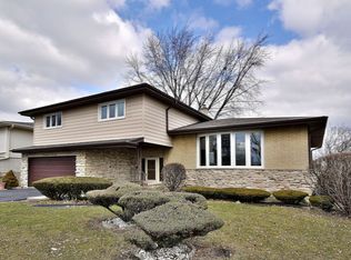 1430 Crain St, Park Ridge, IL 60068