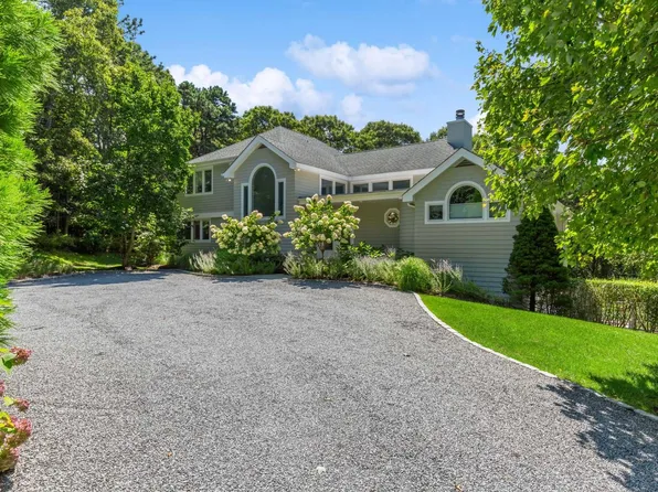 4 Joshuas Path, East Hampton, NY 11937