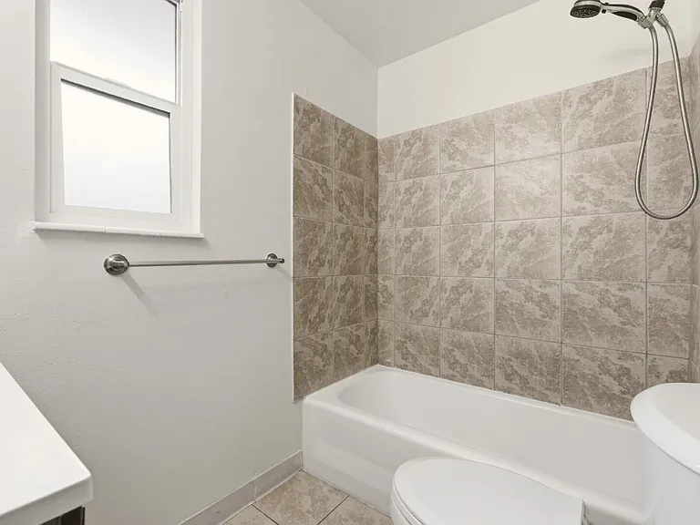 8980 E 12th Ave — Photo 11