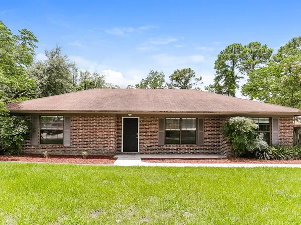 2553 Sandlewood Cir, Orange Park, FL 32065