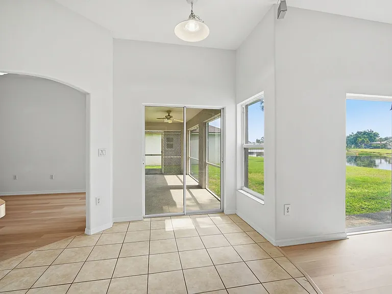 6141 36th Ln E — Photo 6