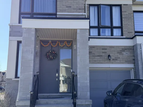 2502 Hibiscus Dr, Pickering, ON L1X 0G7