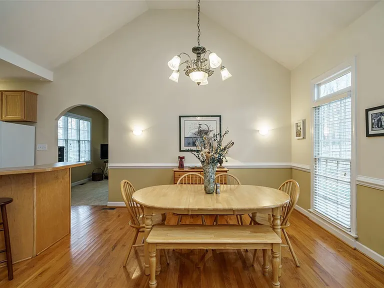 205 Dutch Hill Rd — Photo 10