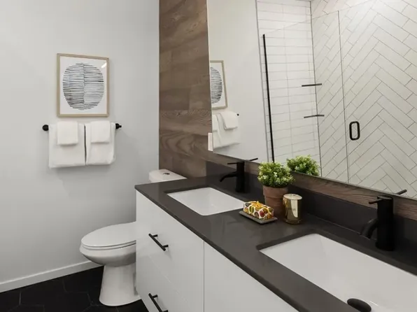 2608 E Yesler Way, Seattle, WA 98122