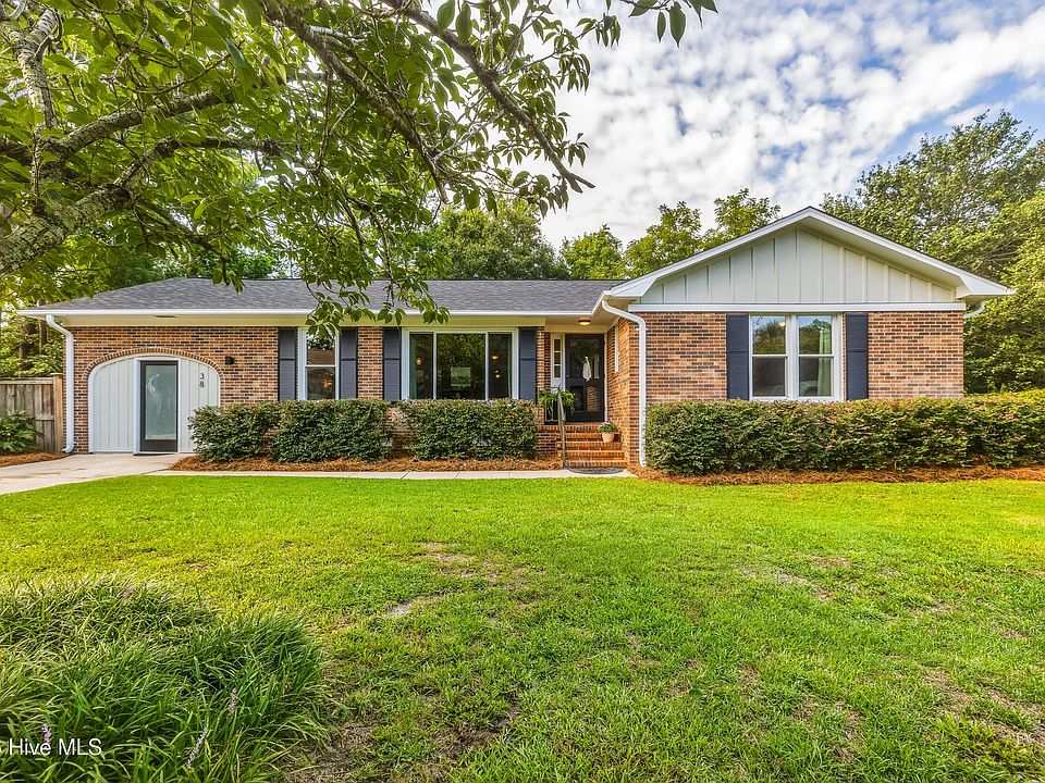 1st image of 38 Pelican Point Road