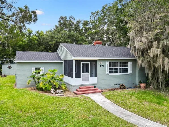601 S 12th St, Leesburg, FL 34748