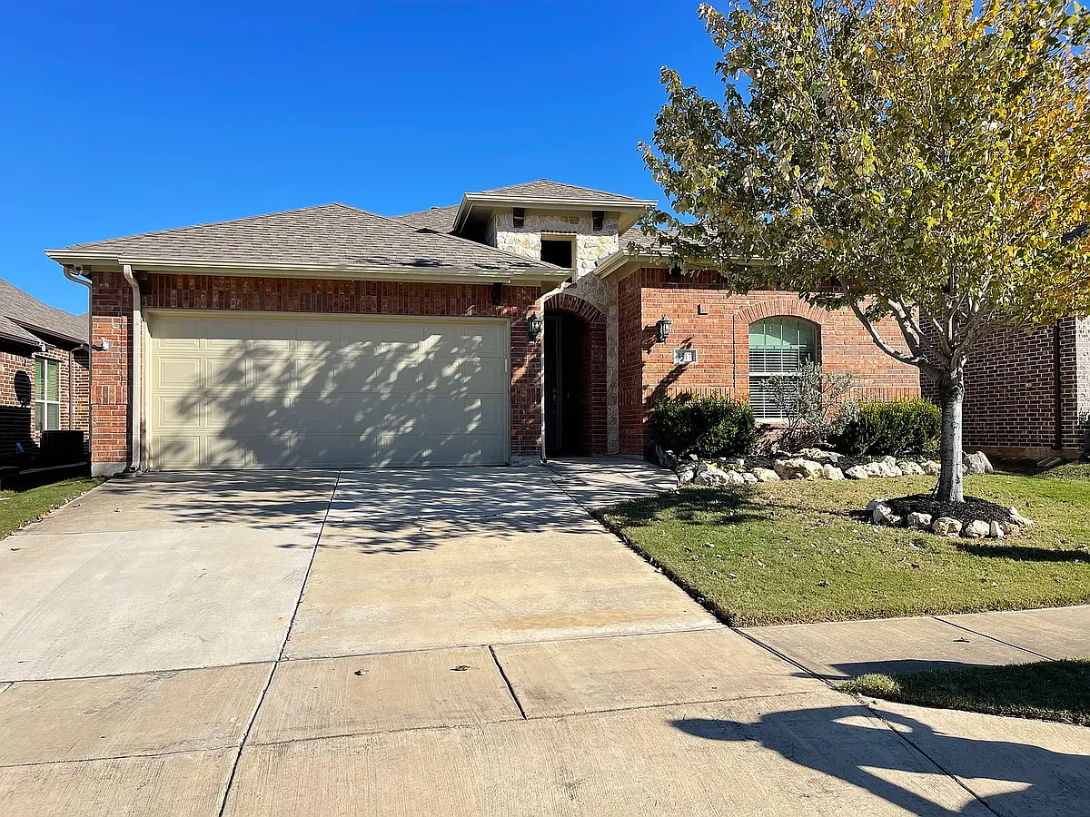 Building Photo - 8517 Hornbeam Dr