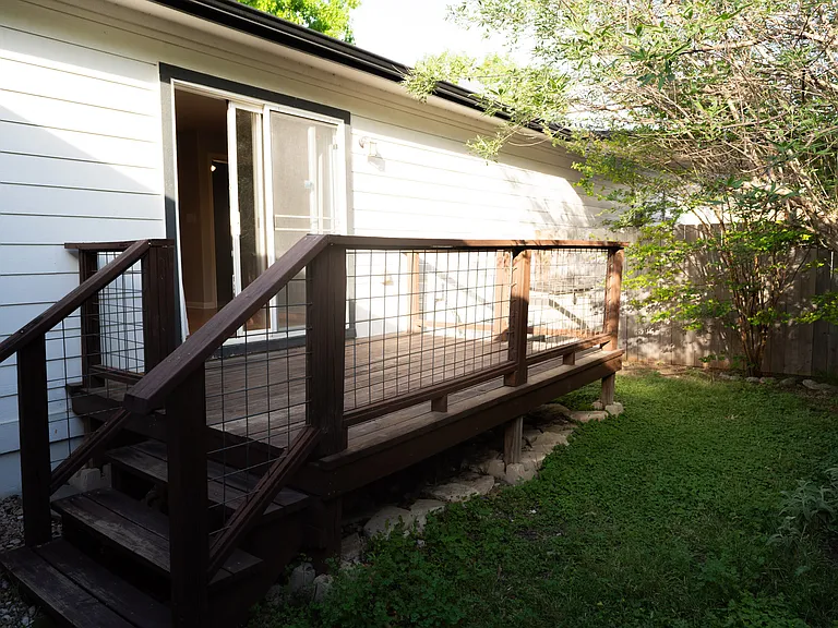 209 Ash St #C — Photo 21