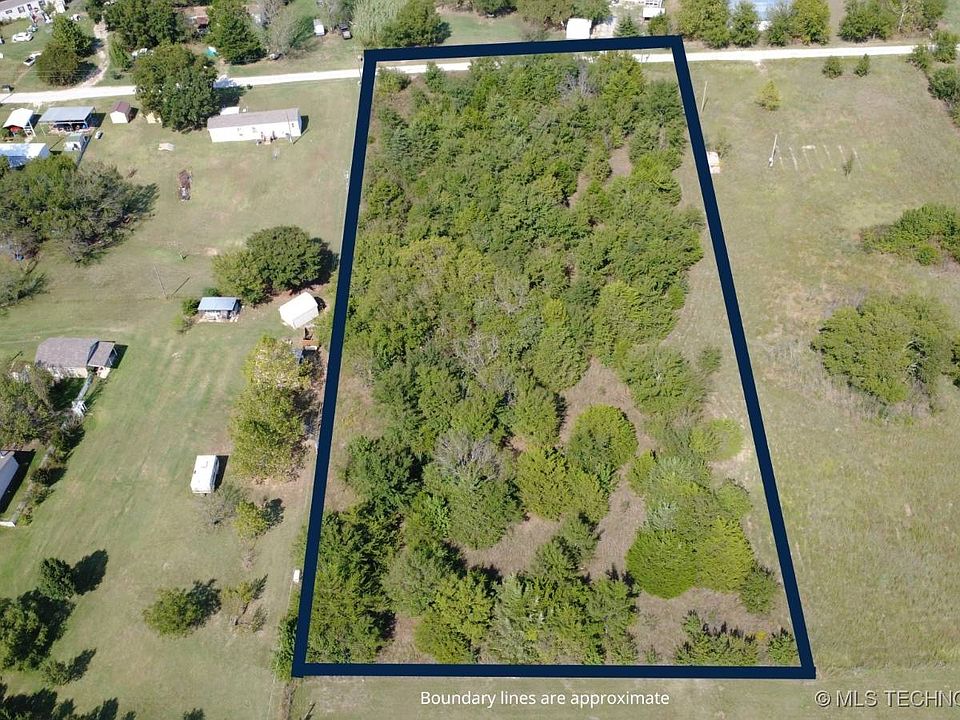 1st image of Chadwick Ln