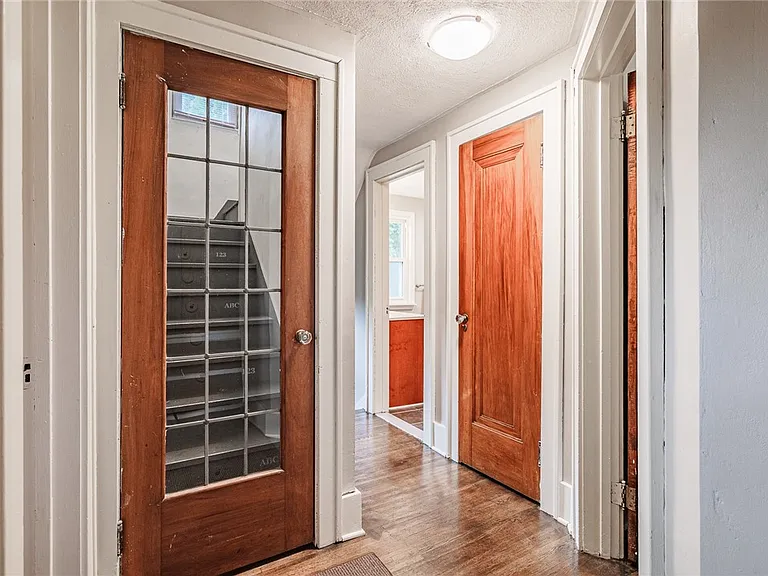 90 Elmcroft Rd — Photo 41