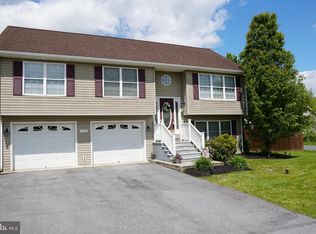 117 Vicksburg Ct, Martinsburg, WV 25404