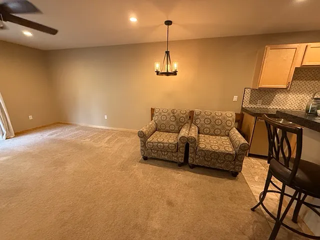 140 Wildernest Ct #102 — Photo 6