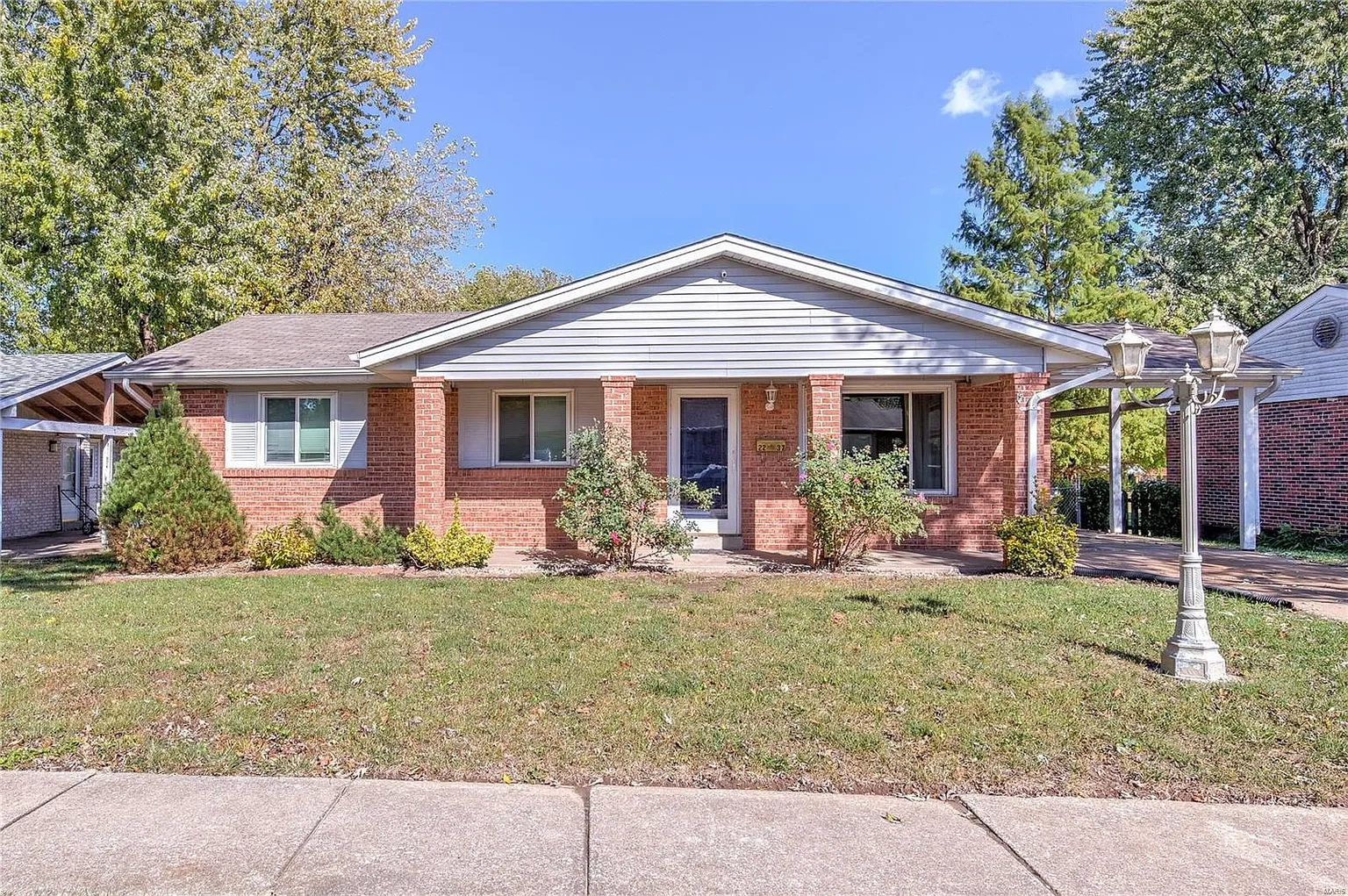 2237 Foggy Bottom Dr photo 1